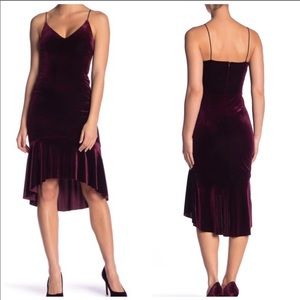 Love Ady Burgundy Velvet Mermaid Dress